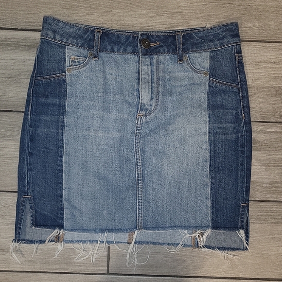 PAIGE Blue Denim Patchwork Skirt - Picture 1 of 4